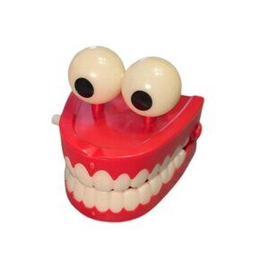 Red Plastic Chattering Teeth With Googly Eyes Wind Up Toy 3" VTG - Works Great!